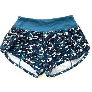 Camo Women’s High Rise Shorts Blue Size L